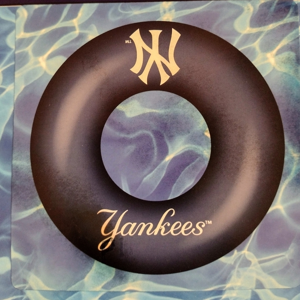 Yankee New Inflatable Tube - Picture 2 of 3